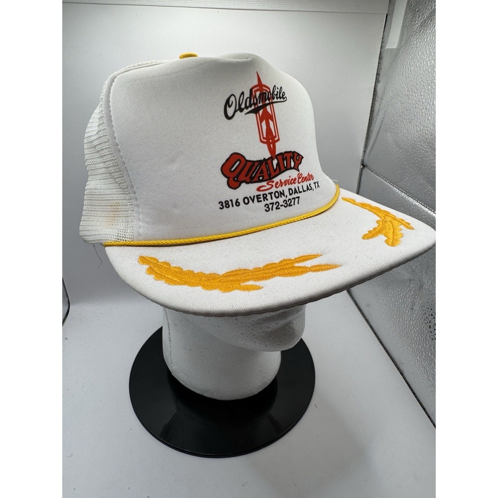 VINTAGE RARE Oldsmobile Logo White TRUCKER HAT SnapBack Service Dallas TX